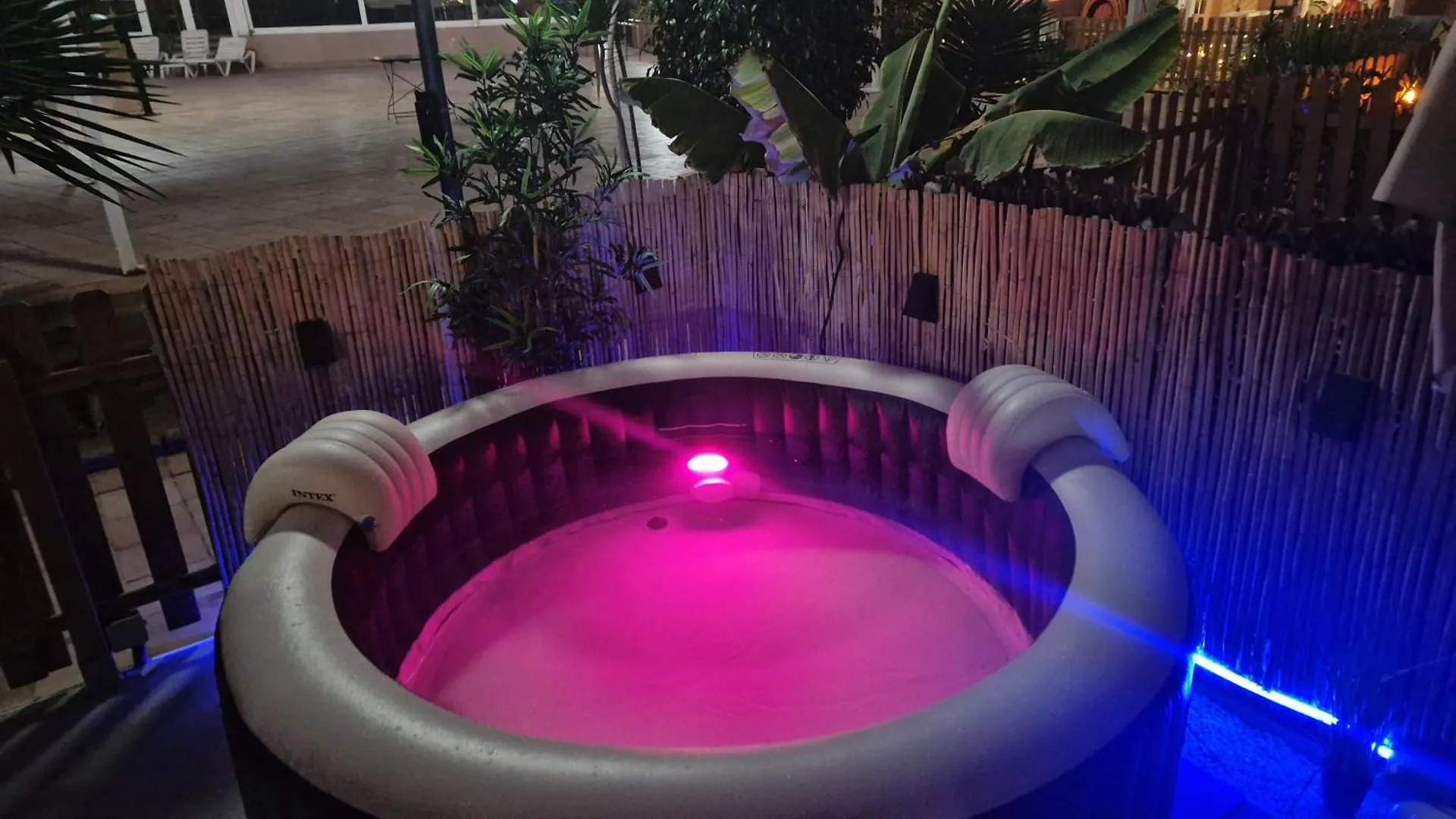 Bungalow Eden Green Oasis ماسبالوماس